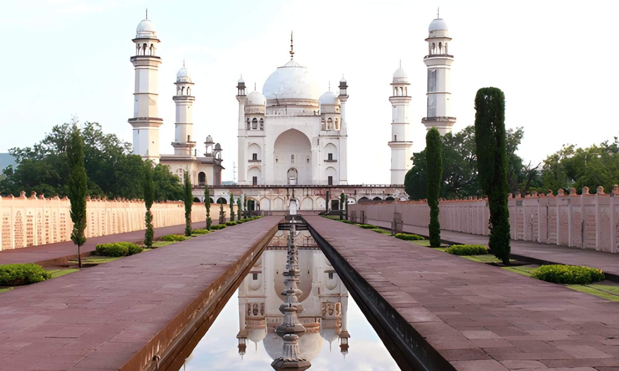 Bibi Ka Maqbara Maharashtra