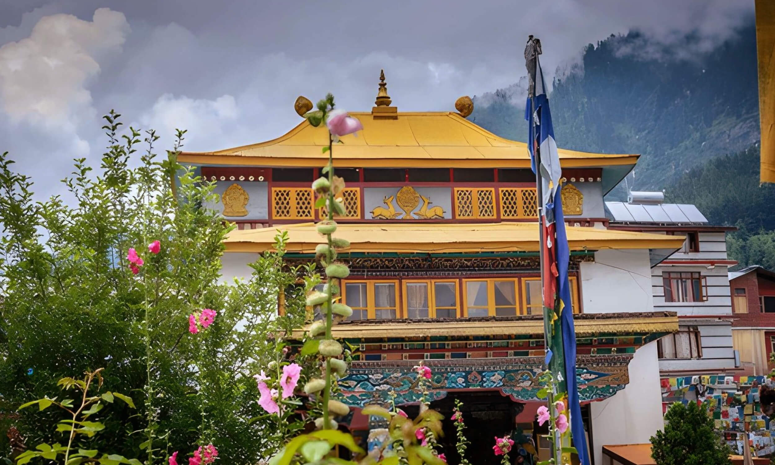 Gadhan Thekchhokling Gompa Manali