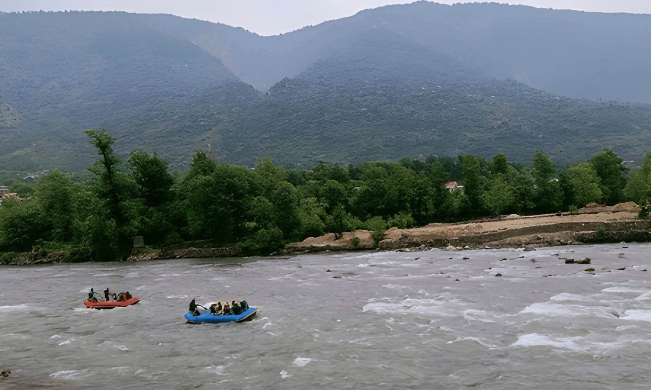 Rafting in Manali