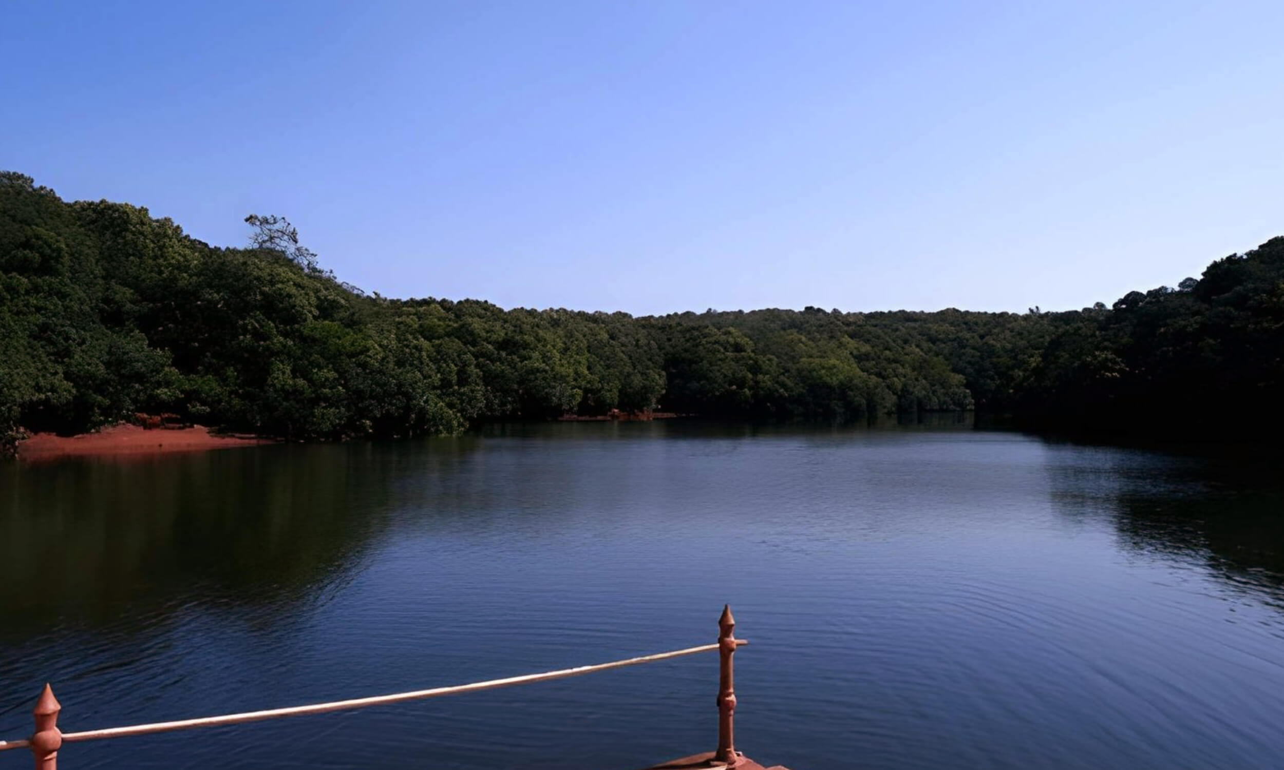 Charlotte Lake-Matheran