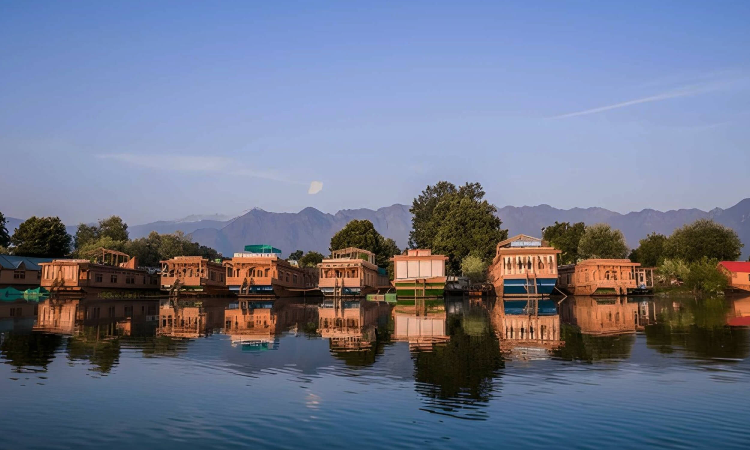 Dal Lake Srinagar Kashmir