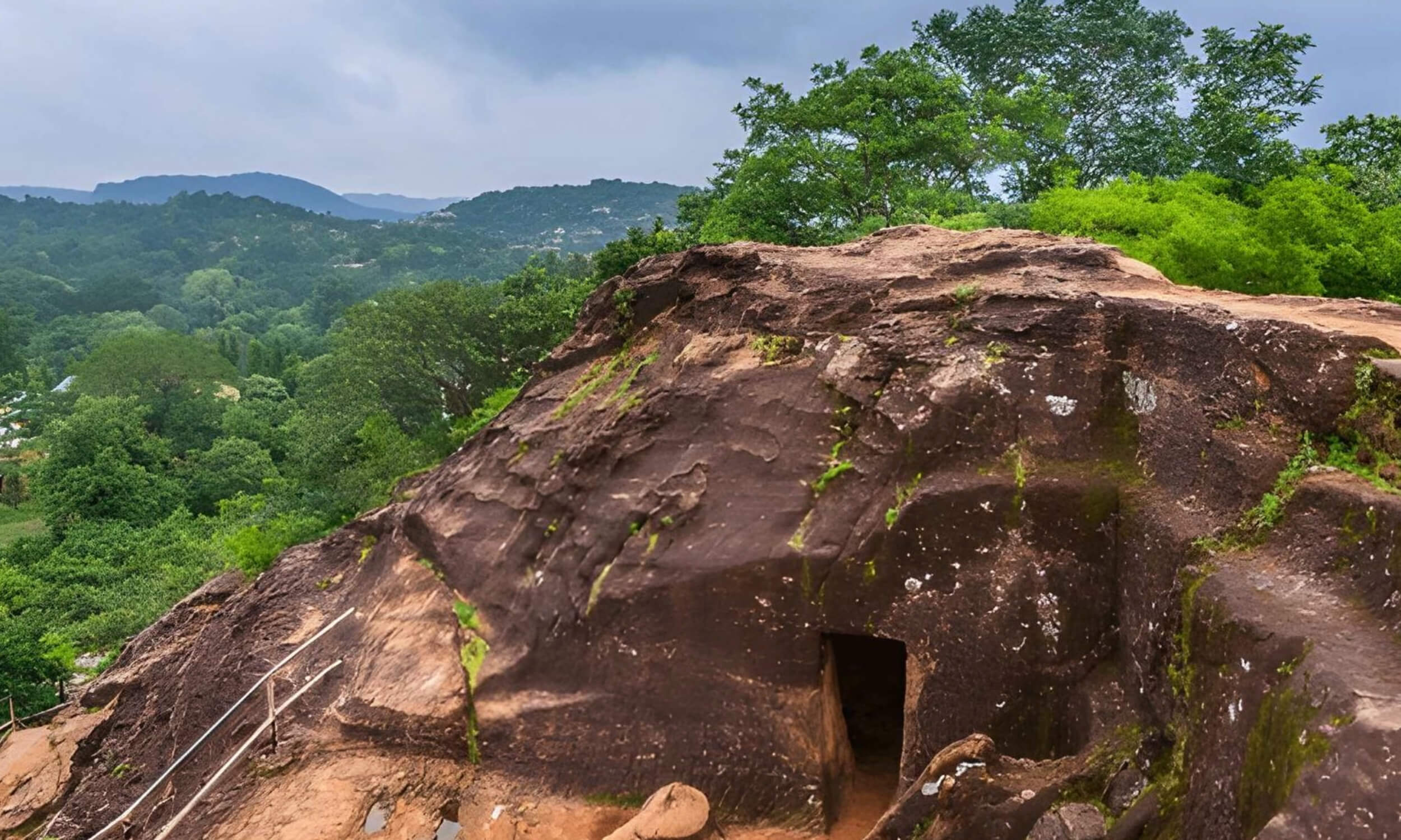 Pandav Caves Pachmarhi