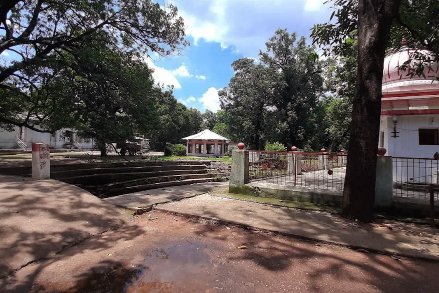 Sharbhanga Ashram