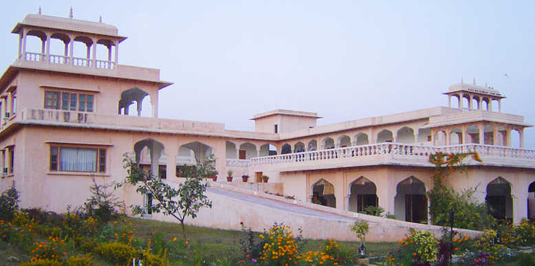 Top 15 Hotels and Resorts in Ranthambore National Park