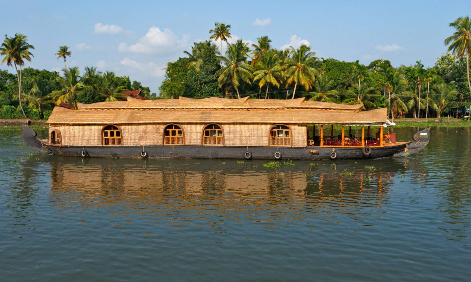 Top 18 Family Vacation Ideas for This Summer in India | Tour My India