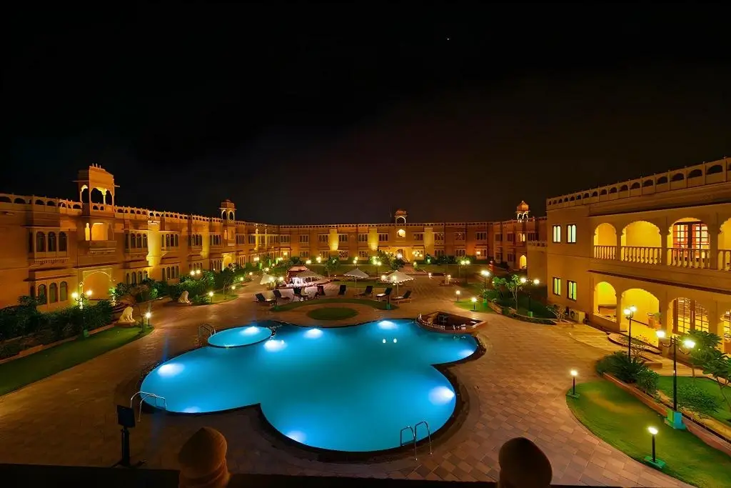 Hotel Desert Tulip and Resort