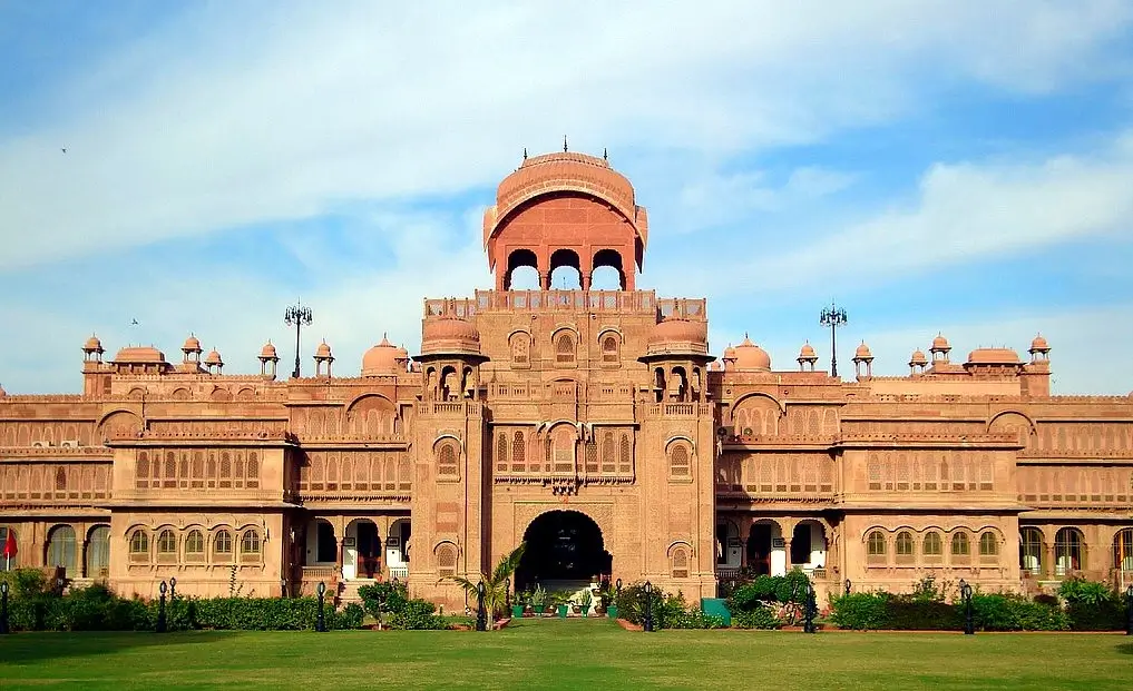 Hotel Laxmi Niwas Palace