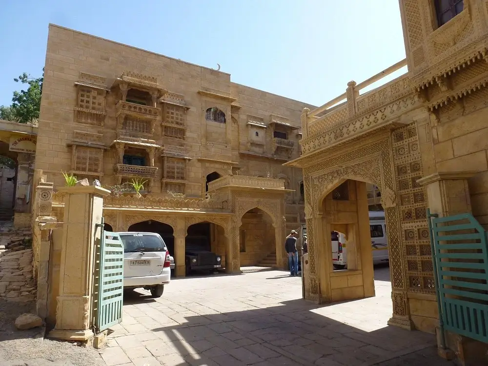 Narayan Niwas Palace