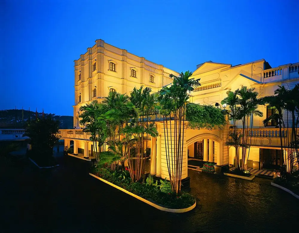The Oberoi Grand, Kolkata