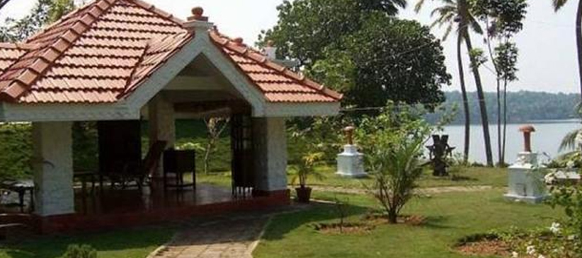Aadithyaa Lakeside Resort Kollam
