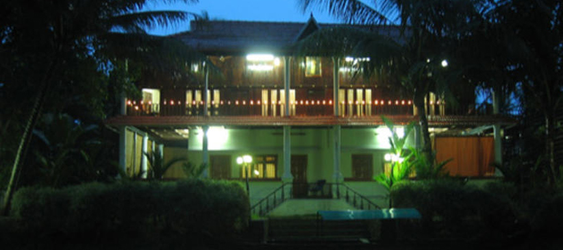 Kumarakom Backwater Retreat Theme House