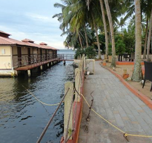 Cambay Palm Lagoon Resort, Kollam