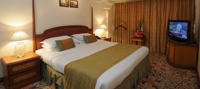 Fariyas Hotel Mumbai