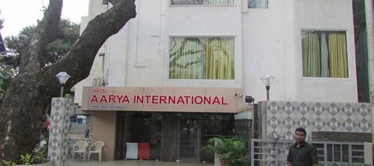 Hotel Arya International, Mumbai