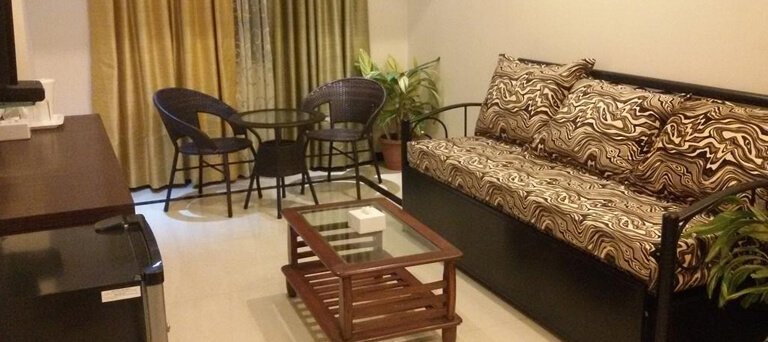 Hotel Arya International, Mumbai