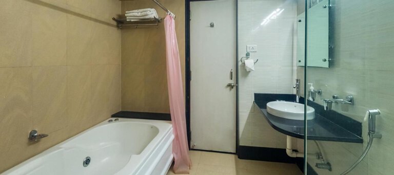Hotel Yash Grand, Ahmednagar Maharashtra