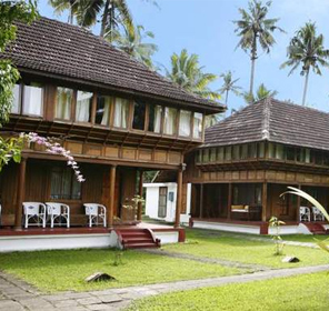 Kumarakom Lagoon Resort