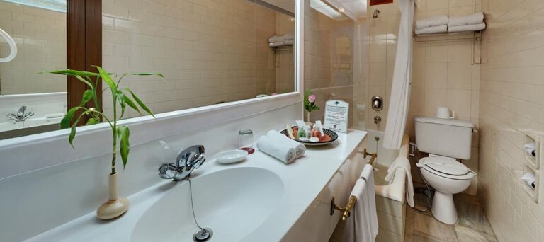 The Ambassador Hotel Mumbai