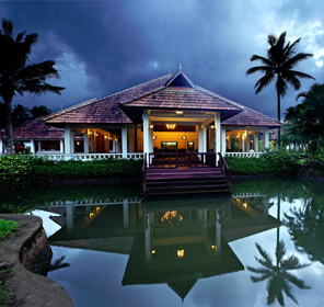Hotel Abad Whispering Palms, Kumarakom