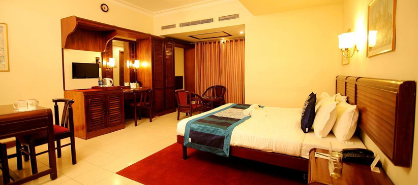 Hotel Yuvarani Residency, Kochi