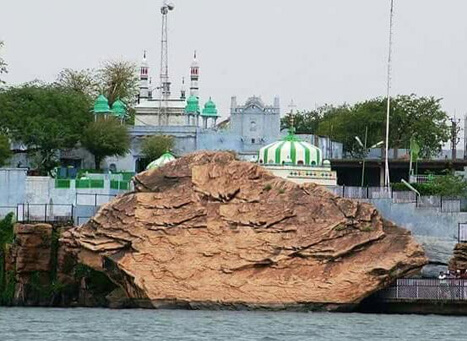 Adharshila Dargah, Kota