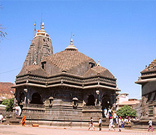 places to visit in govardhan mathura