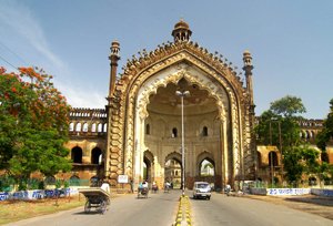 lucknow tourist guide