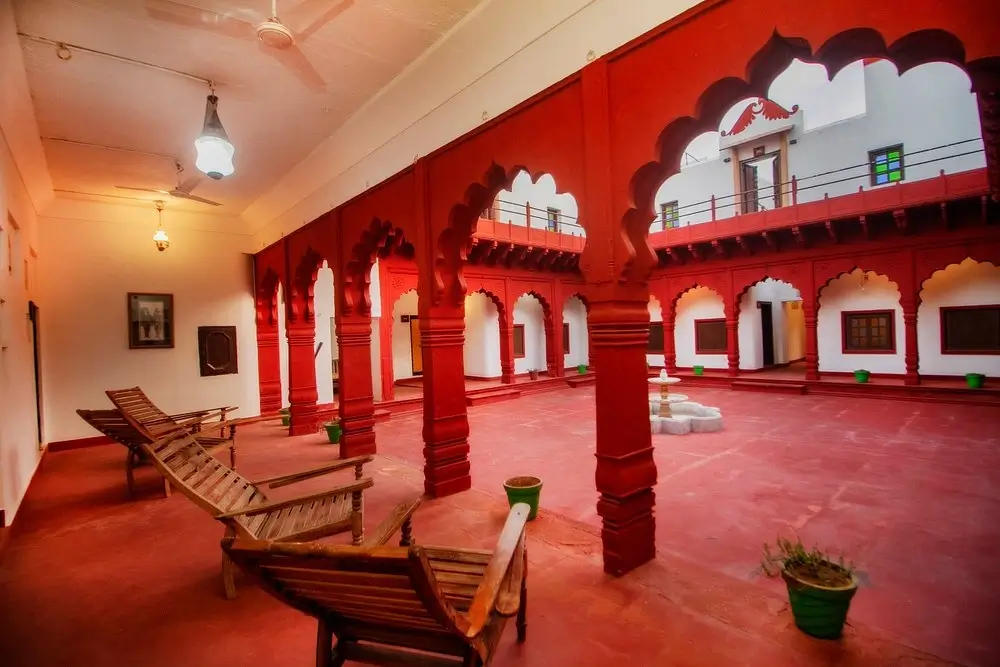 Chandra Mahal Haveli