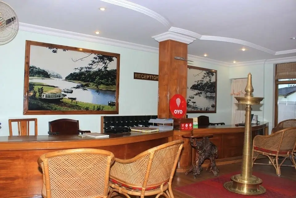Hotel S N International, Thekkady