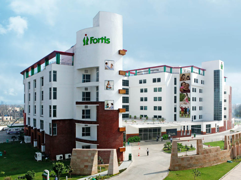 Fortis Hospital, Shalimar Bagh, New Delhi – Best Hospital for Heart care
