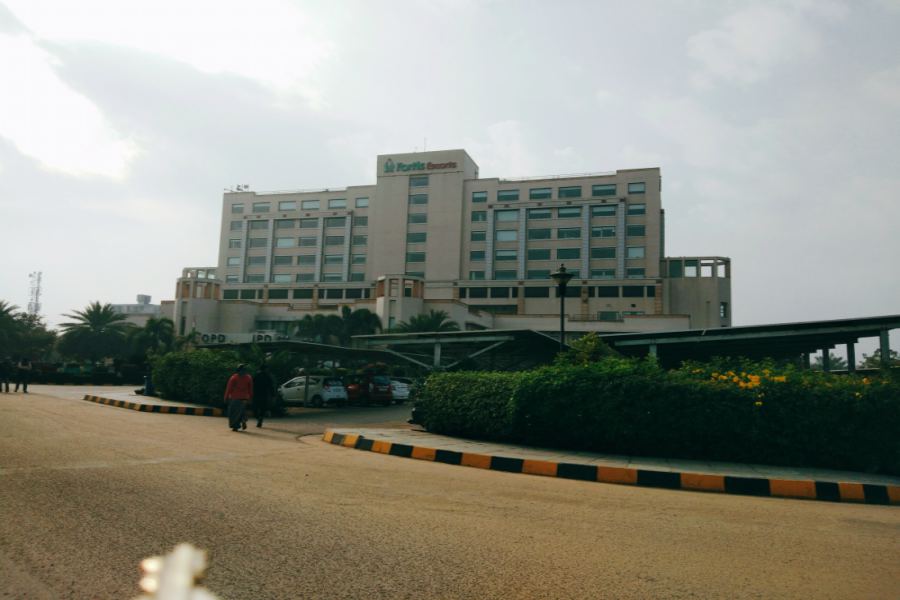  Fortis Hospital and Kidney Institute