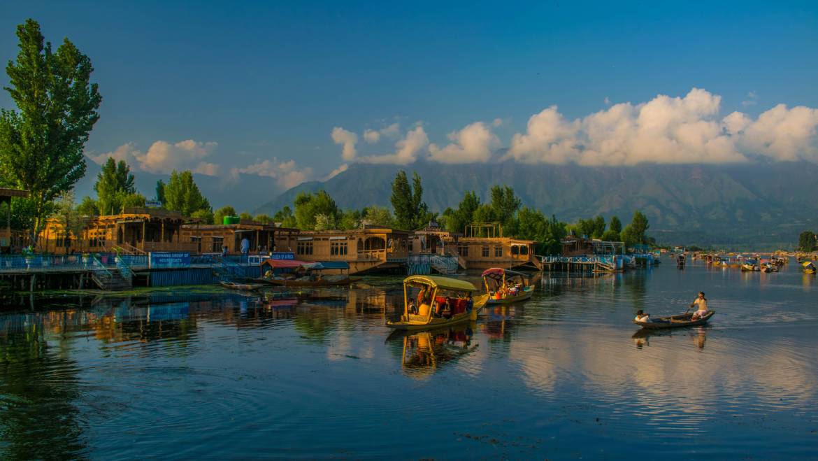 kashmir tourism packages from india