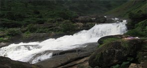 Nyayamakad Waterfalls, Munnar