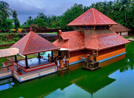 Ananthapura Lake Temple Kasaragod, Kerala