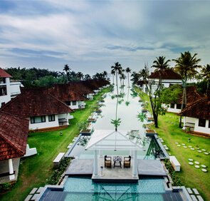 Aveda Resort & Spa, Kumarakom
