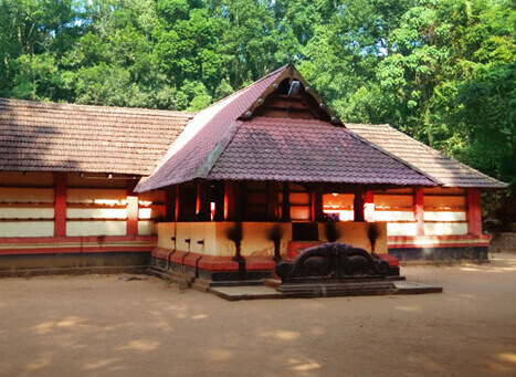 Iringole Bhagavathy Temple Ernakulam, Kerala