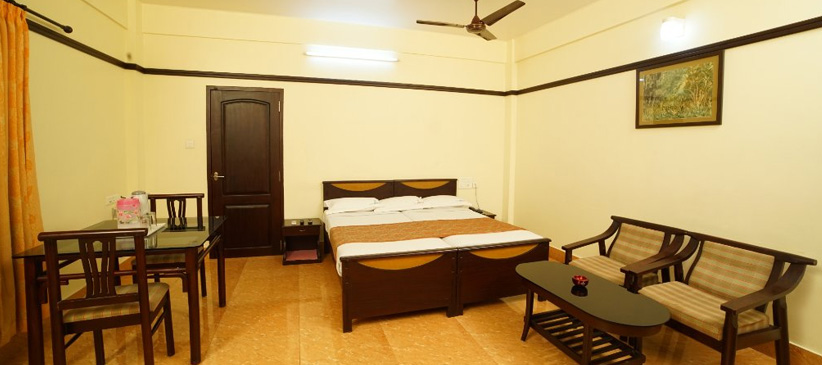 Hotel Maharani Kozhikode, Kerala