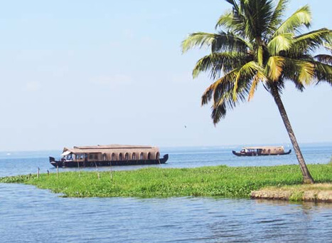 Vembanad Lake Kottayam, Kerala