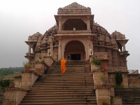 Shantinath Digambar Jain Temple Ramtek Maharashtra