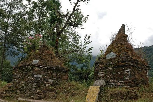 Tashi Tenka Yuksom, Sikkim